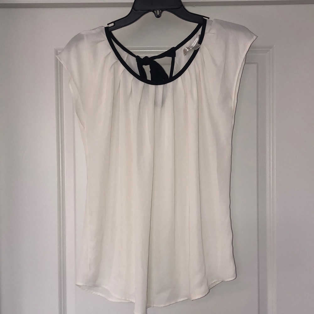 Lightweight cream business blouse